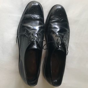 Men’s Black Lace-Up Oxford Shoes